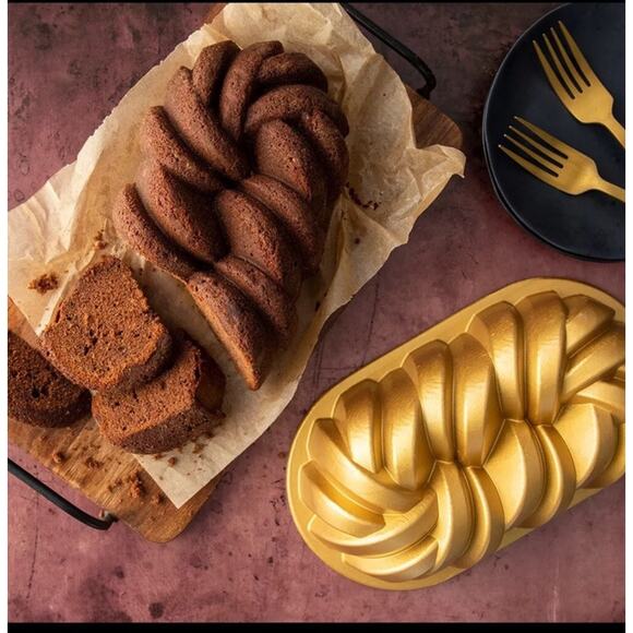 Nordic Ware 75th Anniversary Braided Loaf Pan - Picture 5 of 5